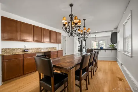 83 North Park Boulevard Glen Ellyn IL 60137