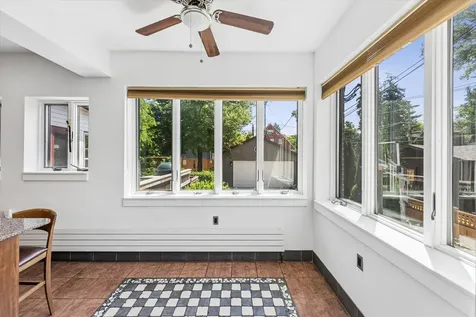 10637 South Oakley Avenue Chicago IL 60643