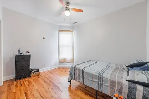 844 North Laramie Avenue Chicago IL 60651
