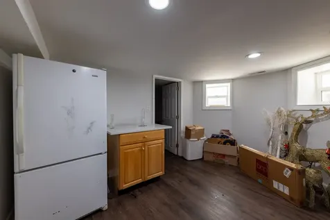 844 North Laramie Avenue Chicago IL 60651