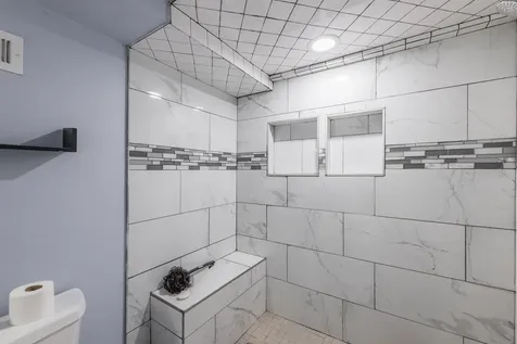 844 North Laramie Avenue Chicago IL 60651