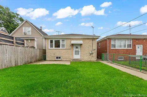 7320 West 58th Street Summit IL 60501