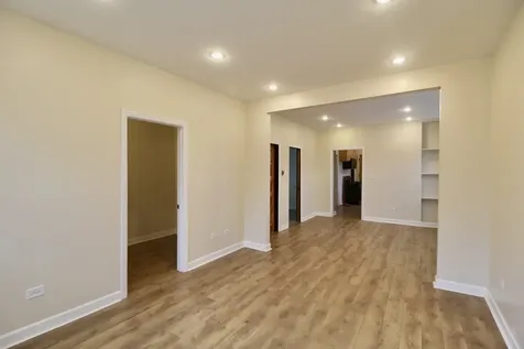 3807 North Narragansett Avenue Chicago IL 60634