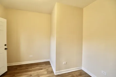 3807 North Narragansett Avenue Chicago IL 60634