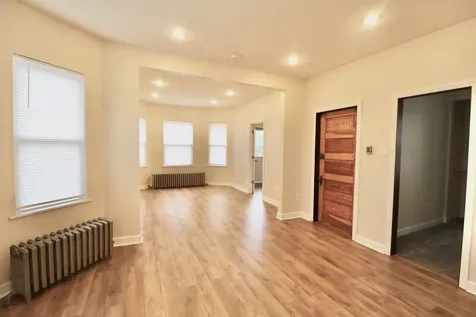 3807 North Narragansett Avenue Chicago IL 60634
