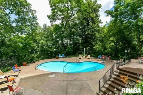 1800 7TH Street East Moline IL 61244