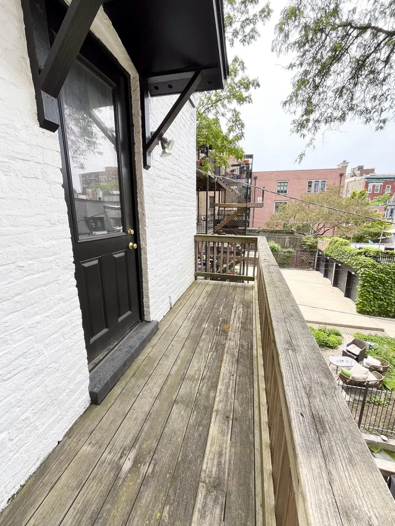 552 West Arlington Place Chicago IL 60614