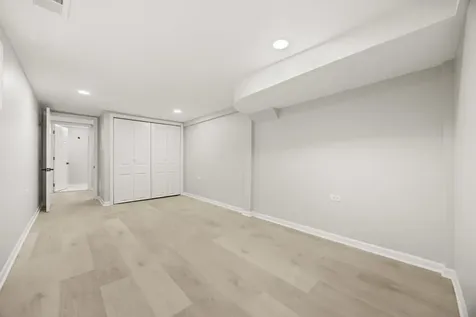 12106 South Emerald Avenue Chicago IL 60628