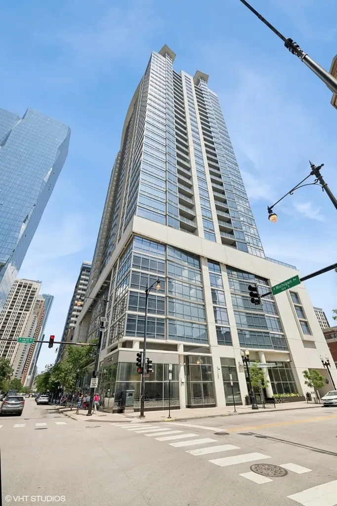 100 East 14th Street Chicago IL 60605