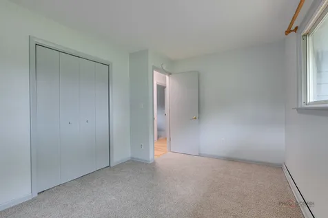 2508 Highland Drive Lindenhurst IL 60046