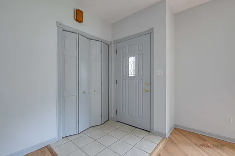 2508 Highland Drive Lindenhurst IL 60046