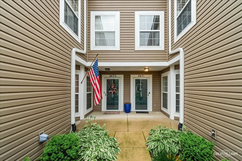 2471 Wilton Lane Aurora IL 60502