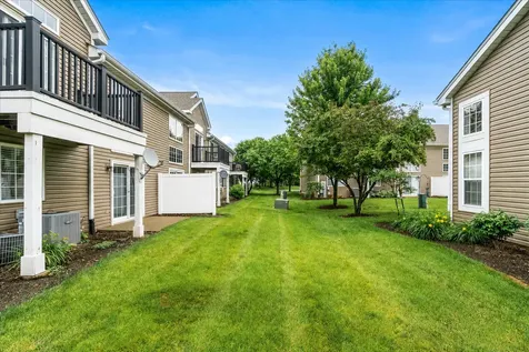 2471 Wilton Lane Aurora IL 60502