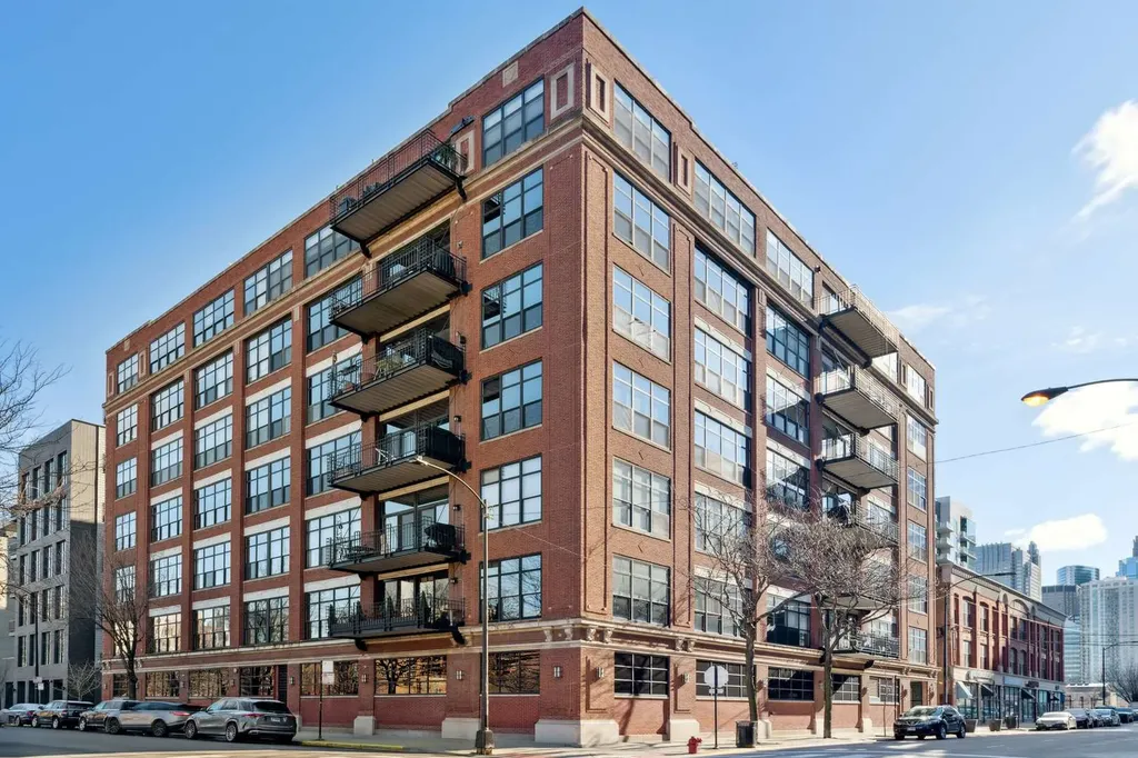 850 West Adams Street Chicago IL 60607