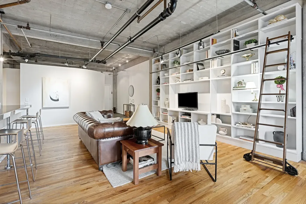 850 West Adams Street Chicago IL 60607