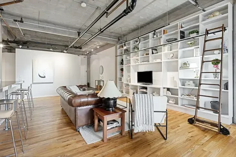 850 West Adams Street Chicago IL 60607