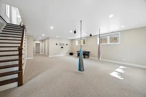 5324 South Neva Avenue Chicago IL 60638