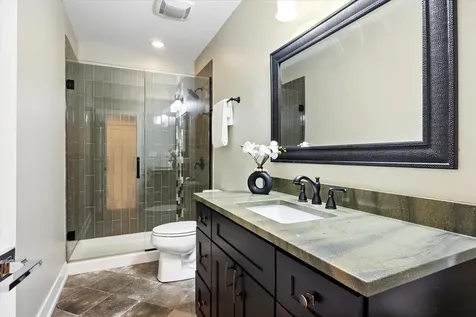 5324 South Neva Avenue Chicago IL 60638