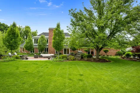 150 North Suffolk Lane Lake Forest IL 60045