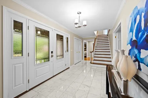150 North Suffolk Lane Lake Forest IL 60045