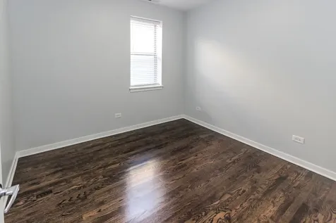 1153 West Washburne Avenue Chicago IL 60608