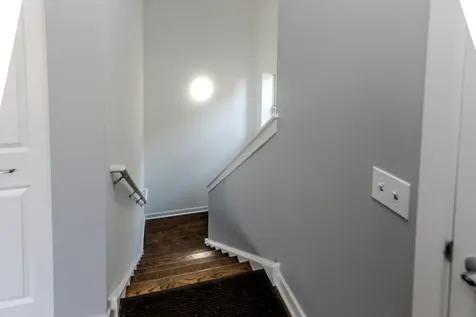 1153 West Washburne Avenue Chicago IL 60608