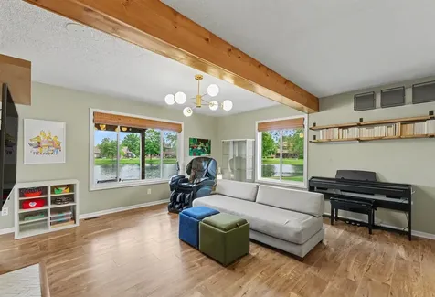 2101 Harbortown Circle Champaign IL 61821