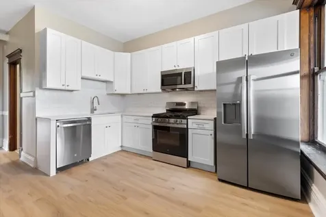 3751 North Clifton Avenue Chicago IL 60613