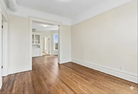 3751 North Clifton Avenue Chicago IL 60613