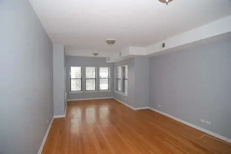 7732 North Paulina Street Chicago IL 60626