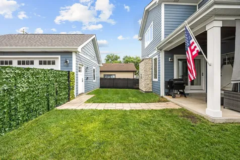 997 Florence Street Lemont IL 60439