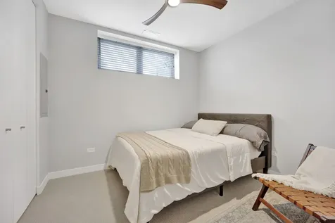 4415 West Waveland Avenue Chicago IL 60641