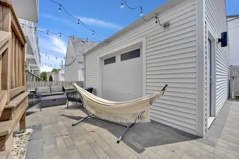 4415 West Waveland Avenue Chicago IL 60641