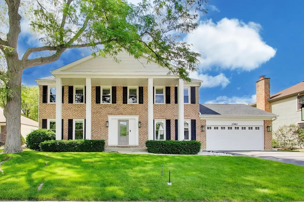 3780 Bordeaux Drive Hoffman Estates IL 60192