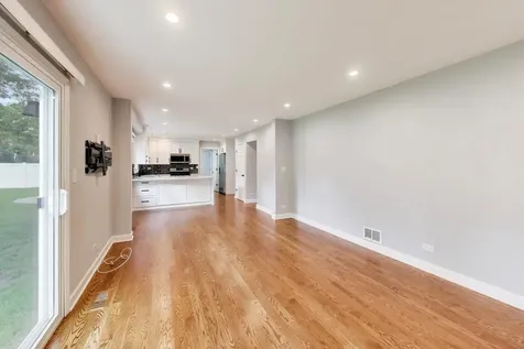 3780 Bordeaux Drive Hoffman Estates IL 60192