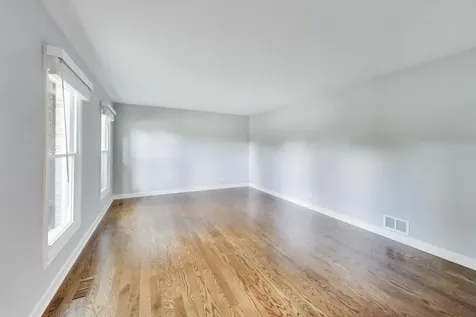 3780 Bordeaux Drive Hoffman Estates IL 60192