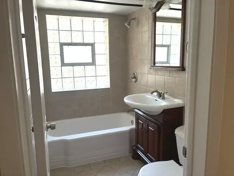 1194 South Kenilworth Avenue Oak Park IL 60304