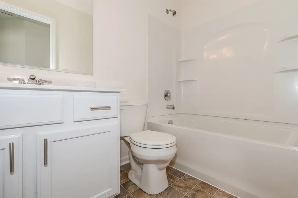 1923 Continental Avenue Naperville IL 60563