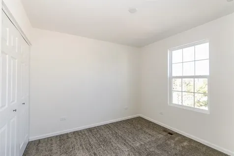 1923 Continental Avenue Naperville IL 60563