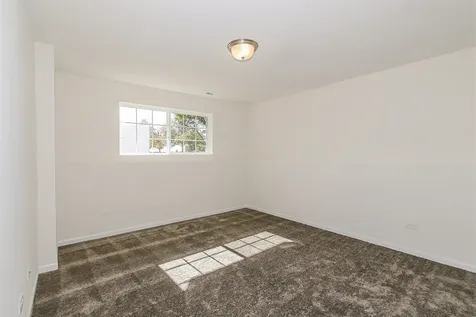1923 Continental Avenue Naperville IL 60563