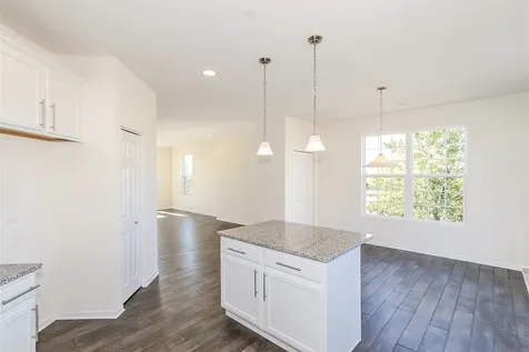 1923 Continental Avenue Naperville IL 60563