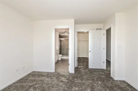 1923 Continental Avenue Naperville IL 60563
