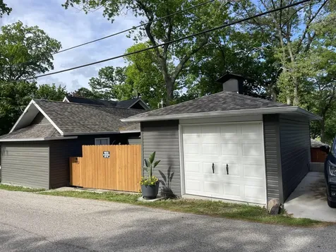 4909 Wildwood Drive Mchenry IL 60051