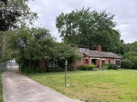 1644 West Homewood Avenue Springfield IL 62704