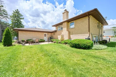 5859 South Brainard Avenue Countryside IL 60525