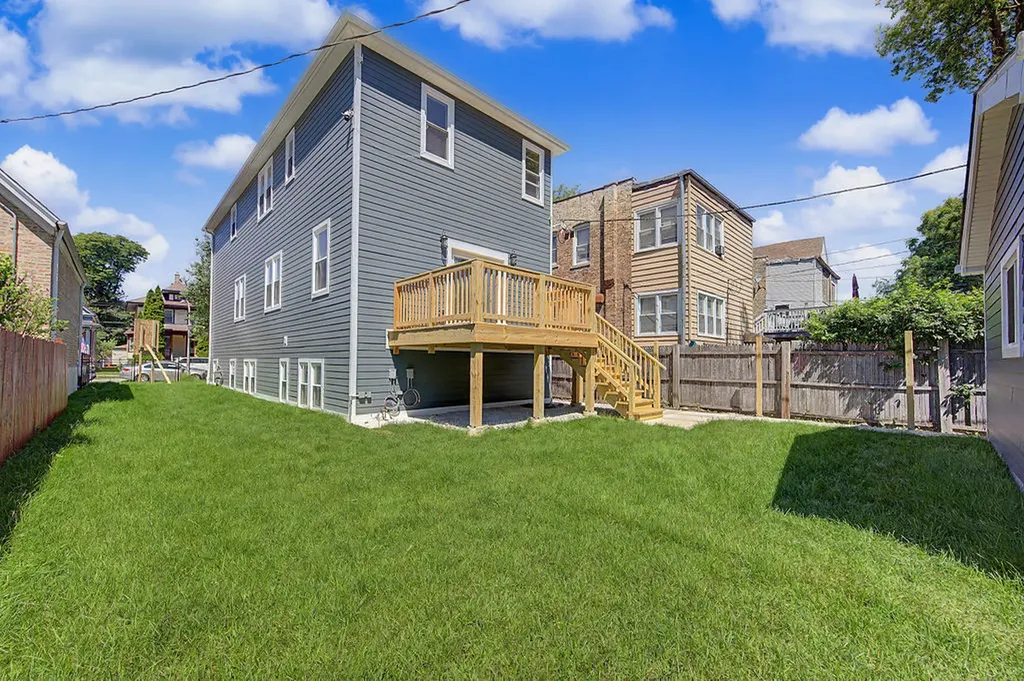 923 North Massasoit Avenue Chicago IL 60651