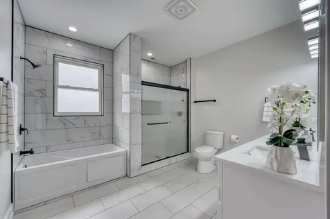 923 North Massasoit Avenue Chicago IL 60651
