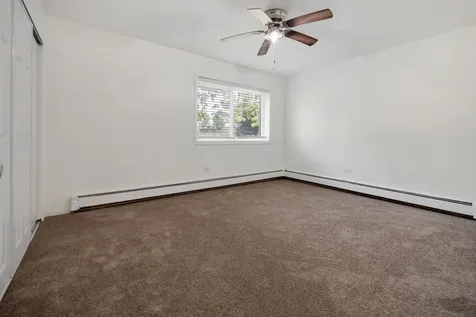 2214 South Goebbert Road Arlington Heights IL 60005