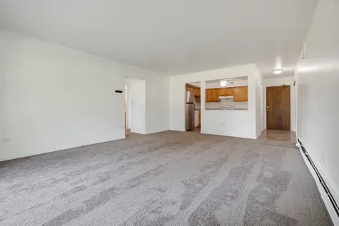2214 South Goebbert Road Arlington Heights IL 60005