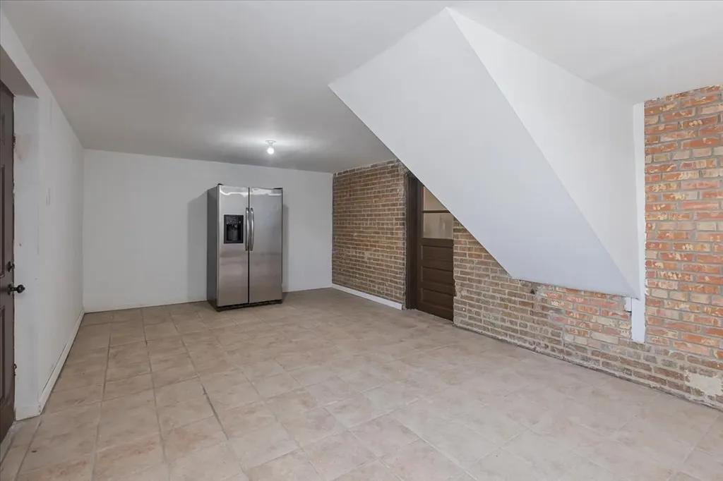 12226 South Racine Avenue Chicago IL 60643